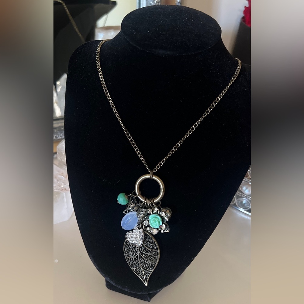 Vintage 30”in necklace with charms feather/heart/stones/key/flower